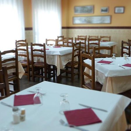Hostal Restaurante La Masia Vila-real Εξωτερικό φωτογραφία