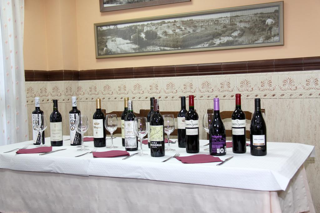 Hostal Restaurante La Masia Vila-real Εξωτερικό φωτογραφία