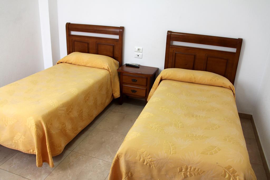 Hostal Restaurante La Masia Vila-real Εξωτερικό φωτογραφία