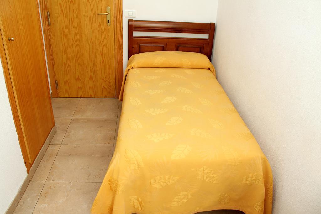 Hostal Restaurante La Masia Vila-real Εξωτερικό φωτογραφία