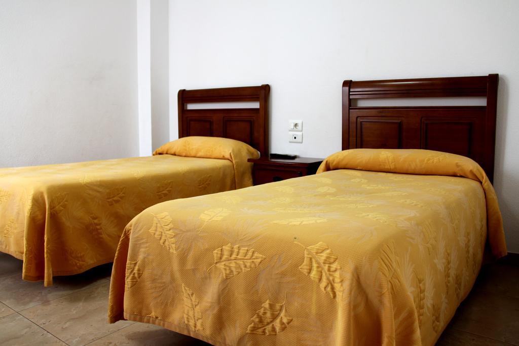 Hostal Restaurante La Masia Vila-real Δωμάτιο φωτογραφία