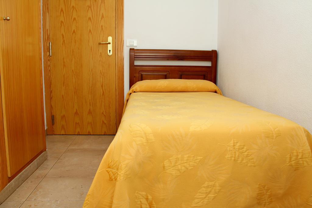 Hostal Restaurante La Masia Vila-real Εξωτερικό φωτογραφία