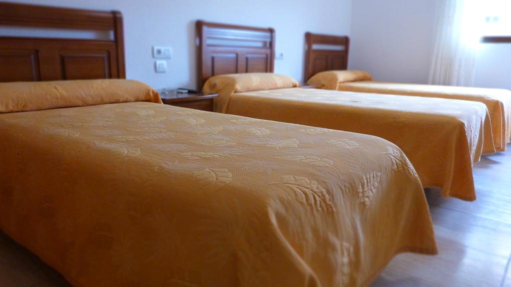 Hostal Restaurante La Masia Vila-real Εξωτερικό φωτογραφία