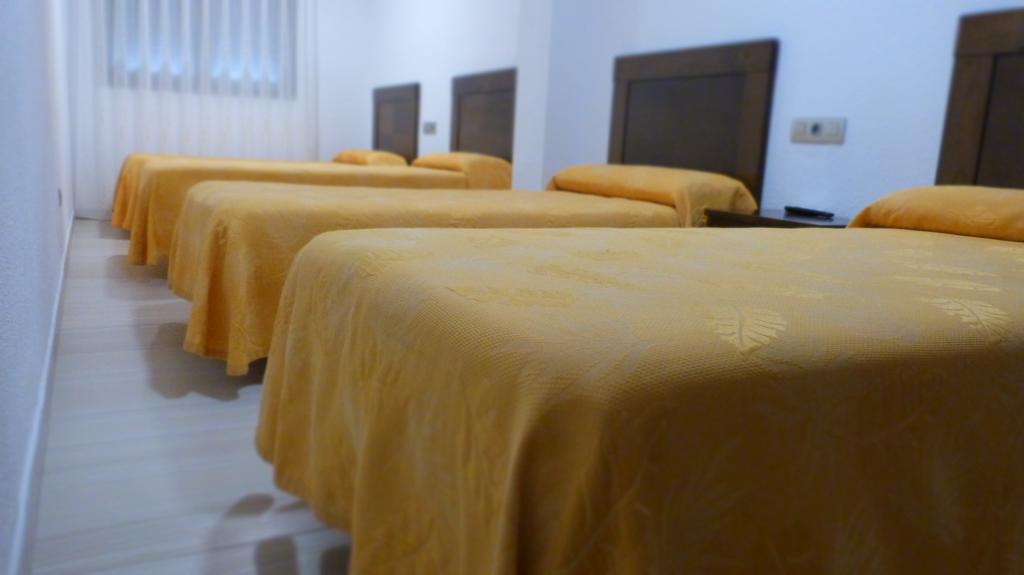 Hostal Restaurante La Masia Vila-real Εξωτερικό φωτογραφία