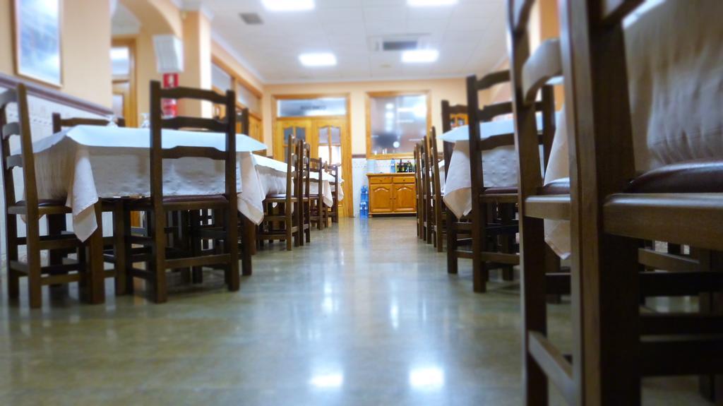 Hostal Restaurante La Masia Vila-real Εξωτερικό φωτογραφία
