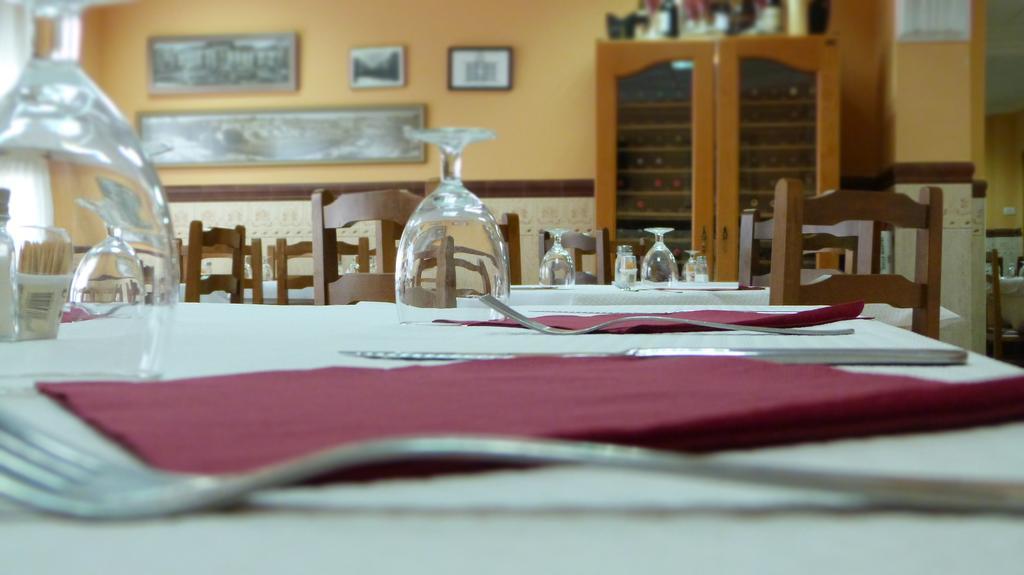 Hostal Restaurante La Masia Vila-real Εξωτερικό φωτογραφία