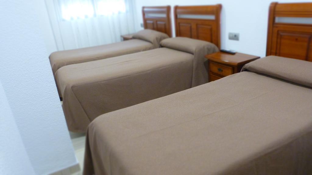 Hostal Restaurante La Masia Vila-real Εξωτερικό φωτογραφία
